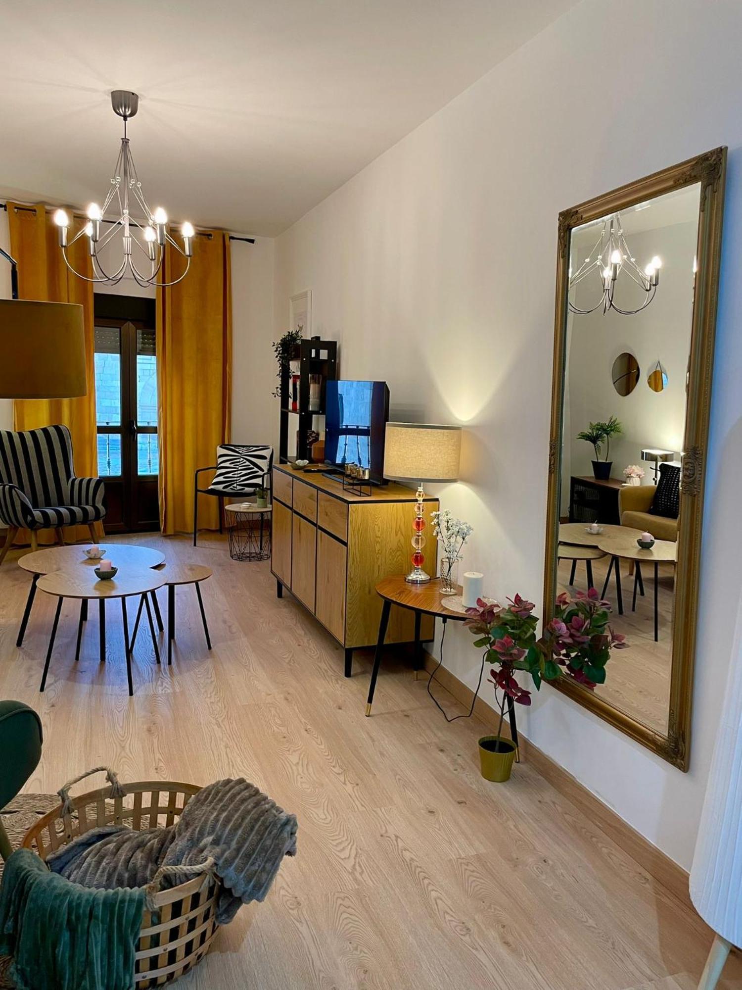 Apartmán Vut Santa Lucia Zamora Exteriér fotografie